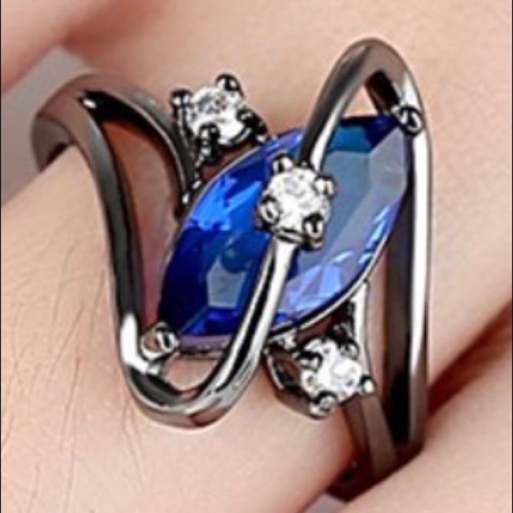 Gorgeous ring